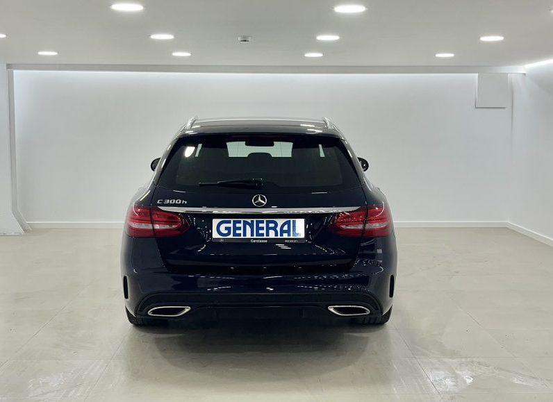 Mercedes-Benz C 300 BlueTEC Hybrid AMG Line completo