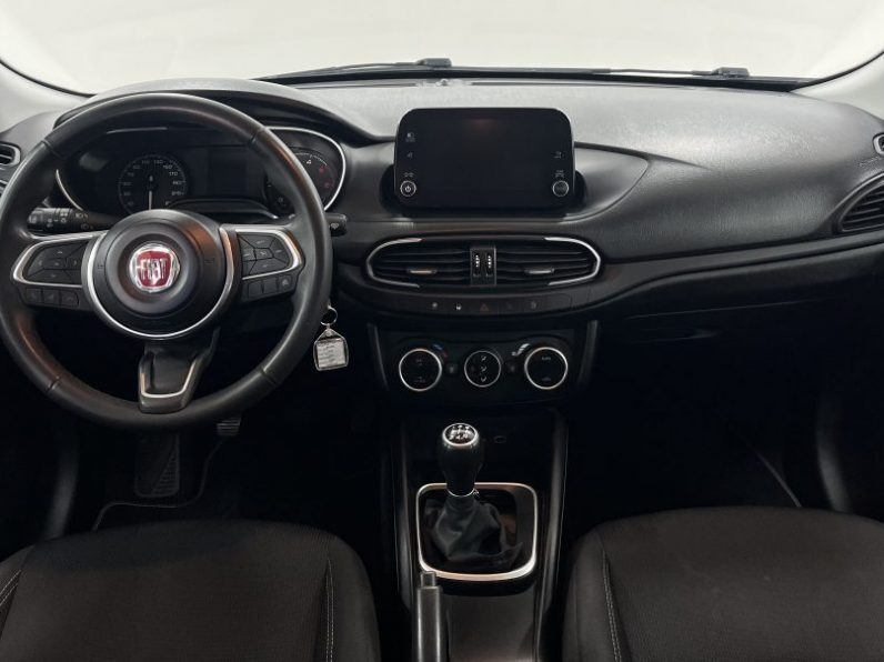 Fiat Tipo Station Wagon 1.3 Multijet Life completo