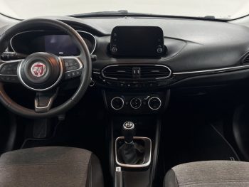 Fiat Tipo Station Wagon Cross 1.0 GSE T3 Cross completo