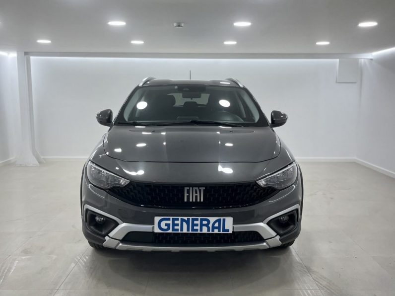 Fiat Tipo Station Wagon Cross 1.0 GSE T3 Cross completo