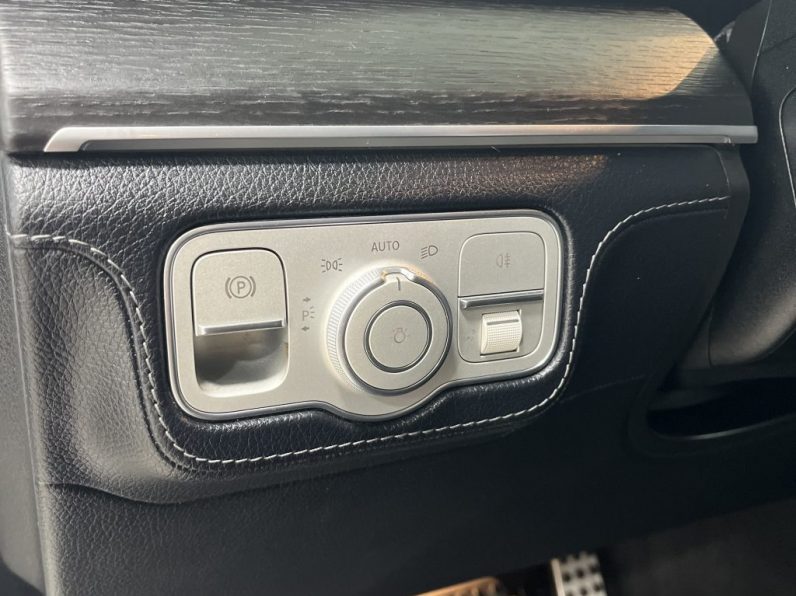 Mercedes-Benz GLE 53 AMG Coupe 4Matic+ completo