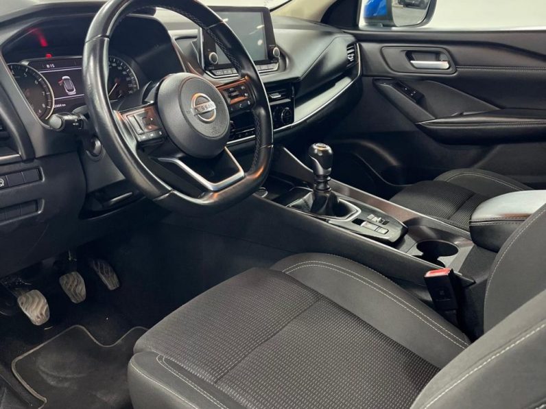 Nissan Qashqai 1.3 DIG-T N-Connecta LED+SKY completo