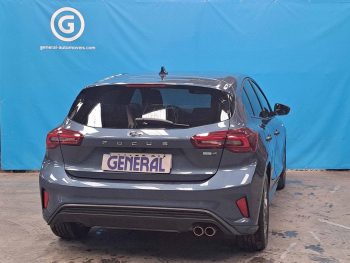 Ford Focus 1.0 EcoBoost MHEV ST-Line Aut. completo