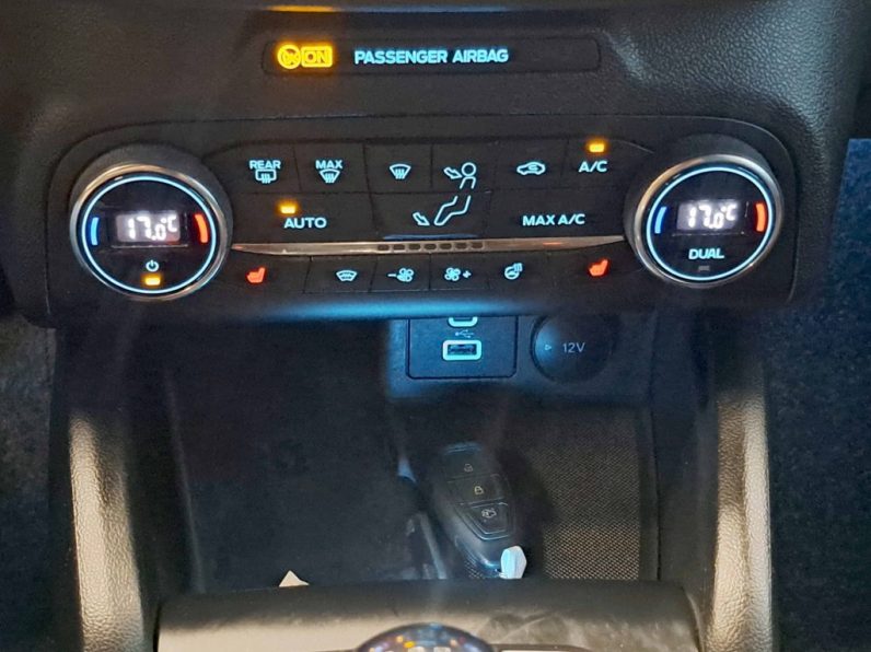 Ford Focus 1.0 EcoBoost MHEV ST-Line Aut. completo