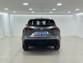 Nissan Qashqai 1.3 DIG-T N-Connecta completo