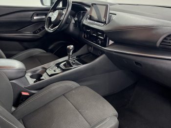 Nissan Qashqai 1.3 DIG-T N-Connecta completo