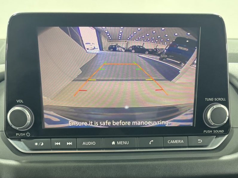 Nissan Qashqai 1.3 DIG-T N-Connecta completo