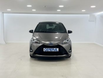 Toyota Yaris 1.5 HSD Exclusive completo