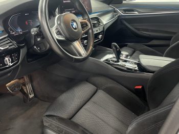BMW 530 e Pack M completo