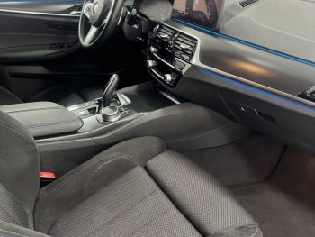 BMW 530 e Pack M completo