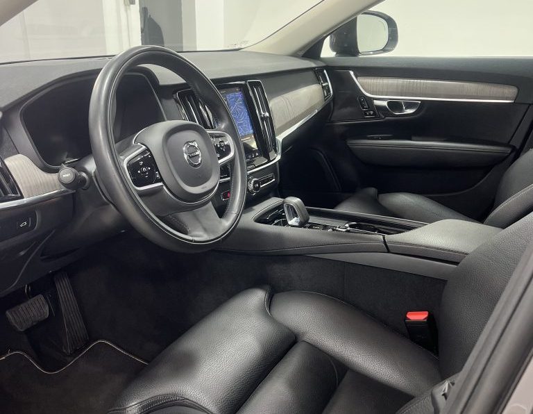 Volvo V90 Cross Country B5 B AWD Ultimate completo