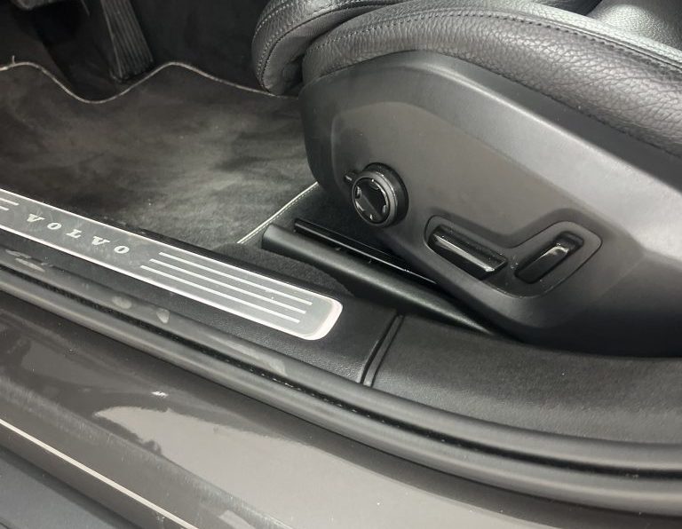 Volvo V90 Cross Country B5 B AWD Ultimate completo