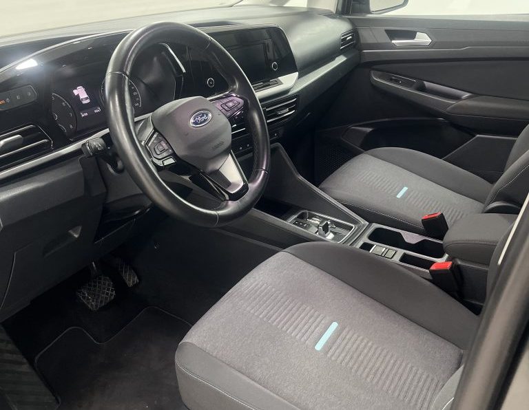 Ford Tourneo Connect Grand 1.5 EcoBoost Titanium 7L Aut. completo