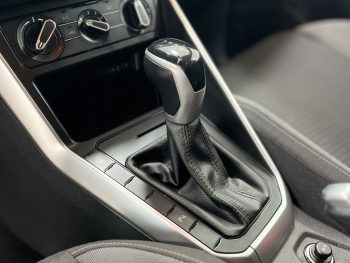 VW Polo 1.0 TSI Life DSG completo