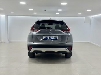 Mitsubishi Eclipse Cross 2.4 PHEV eMotion completo
