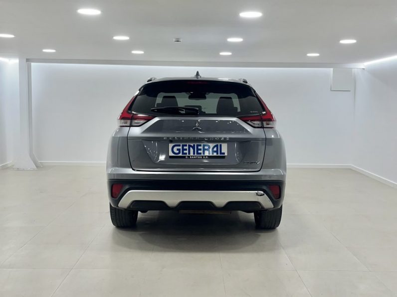 Mitsubishi Eclipse Cross 2.4 PHEV eMotion completo