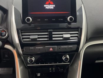 Mitsubishi Eclipse Cross 2.4 PHEV eMotion completo