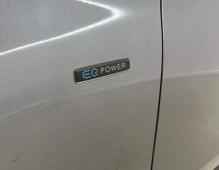 Mercedes-Benz GLC 350 e AMG Line 4-Matic completo