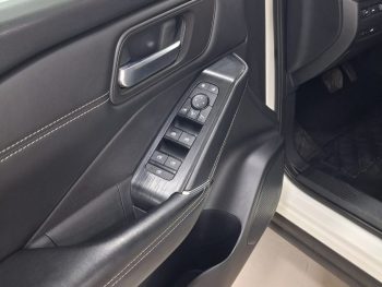Nissan Qashqai 1.3 DIG-T N-Connecta LED Xtronic completo