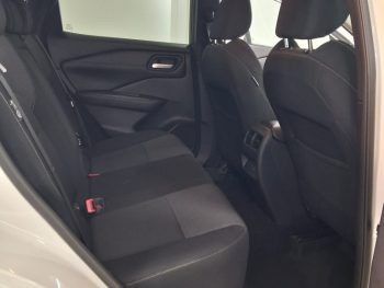 Nissan Qashqai 1.3 DIG-T N-Connecta LED Xtronic completo