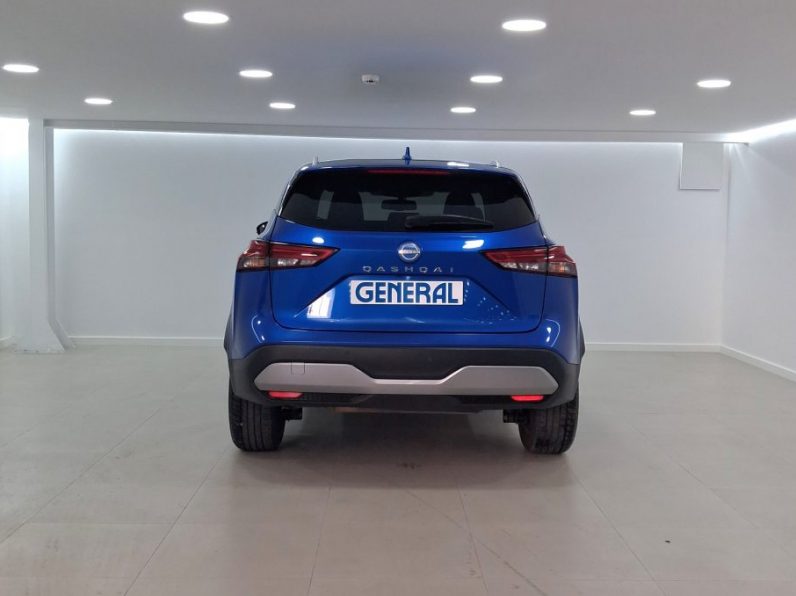 Nissan Qashqai 1.3 DIG-T N-Connecta LED+SKY Xtronic completo