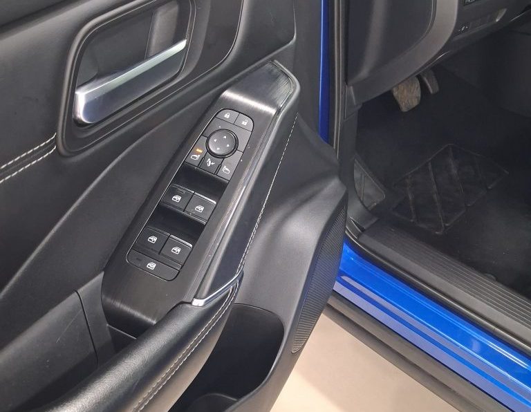 Nissan Qashqai 1.3 DIG-T N-Connecta LED+SKY Xtronic completo