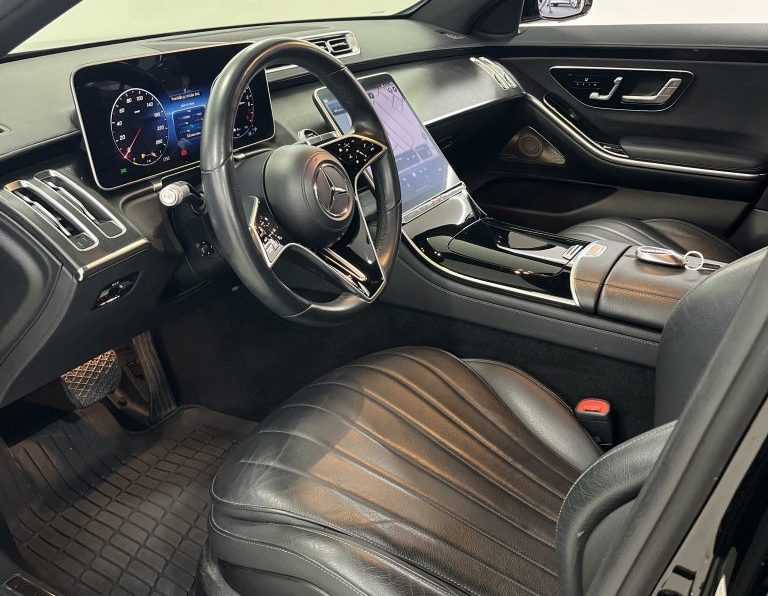 Mercedes-Benz S 580 e completo