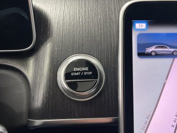 Mercedes-Benz S 580 e completo