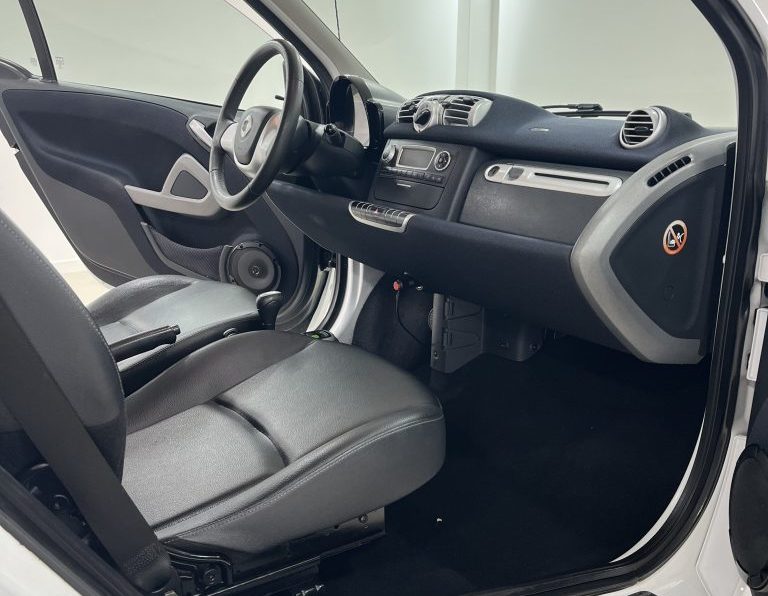 Smart ForTwo Coupé 1.0 mhd Passion 71 completo