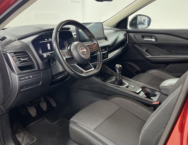 Nissan Qashqai 1.3 DIG-T N-Connecta LED completo