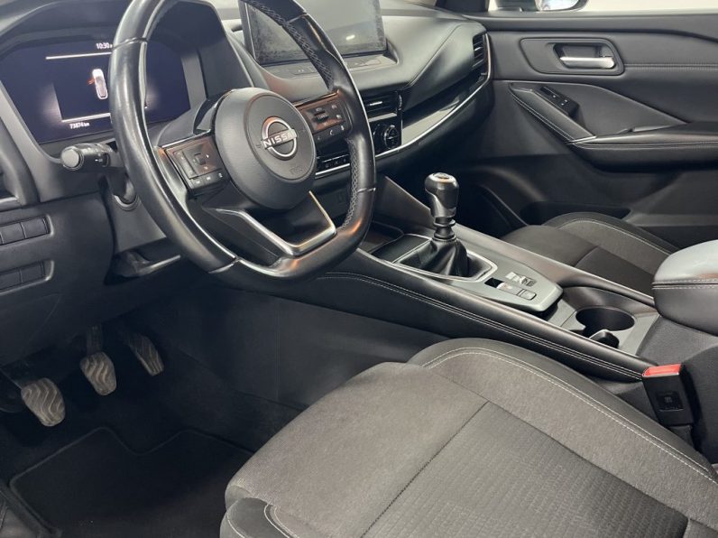 Nissan Qashqai 1.3 DIG-T N-Connecta LED+SKY completo