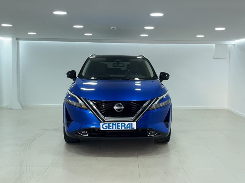 Nissan Qashqai 1.3 DIG-T N-Connecta LED+SKY completo