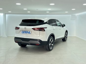 Nissan Qashqai 1.3 DIG-T N-Connecta LED completo