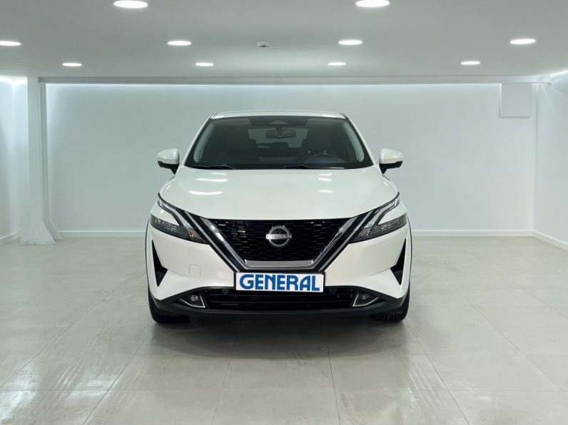 Nissan Qashqai 1.3 DIG-T N-Connecta LED completo