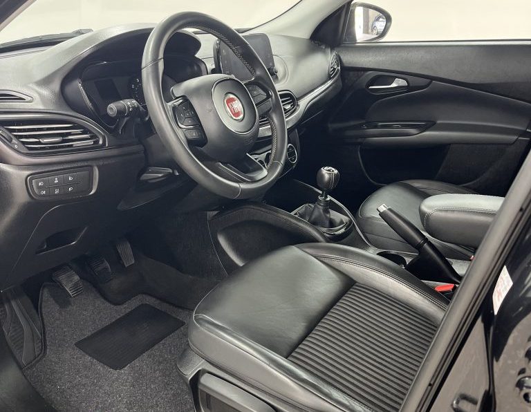 Fiat Tipo 1.6 M-Jet S-Design J18 completo