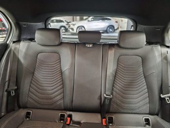 Mercedes-Benz A 200 Standard DCT completo