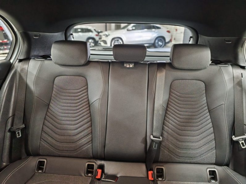 Mercedes-Benz A 200 Standard DCT completo