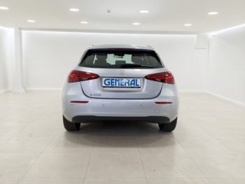 Mercedes-Benz A 200 Standard DCT completo