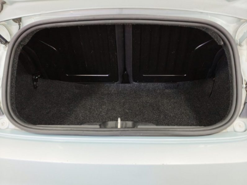 Fiat 500C 1.0 Hybrid Launch Edition completo