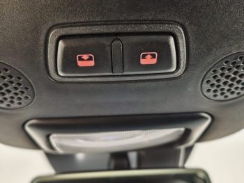 Fiat 500C 1.0 Hybrid Launch Edition completo
