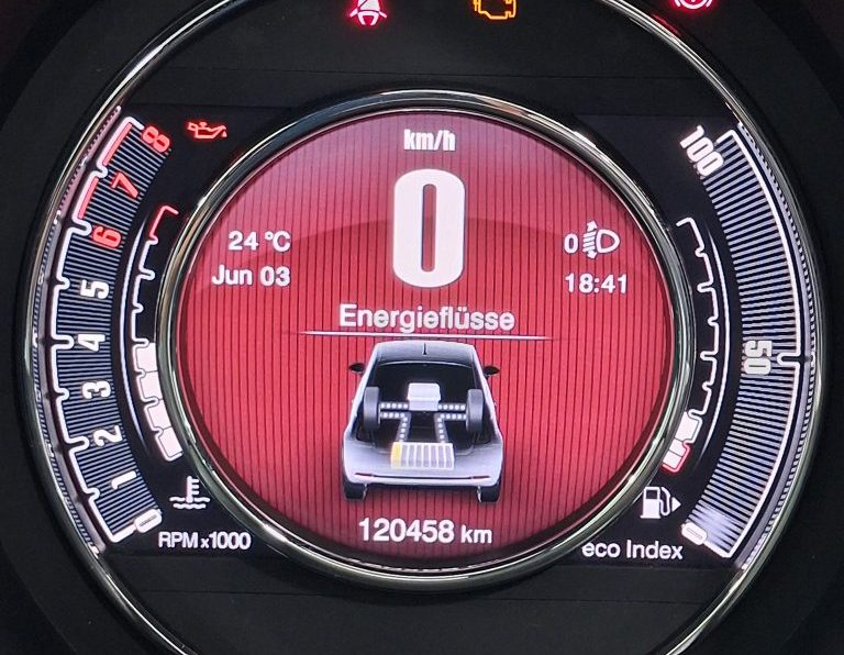 Fiat 500 1.0 Hybrid Launch Edition completo
