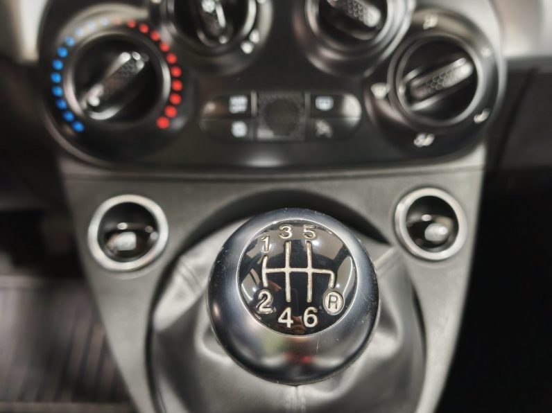 FIAT 500C 1.0 HYBRID CONNECT completo