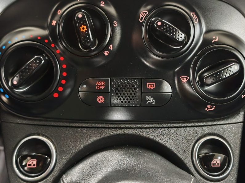 FIAT 500C 1.0 HYBRID CONNECT completo