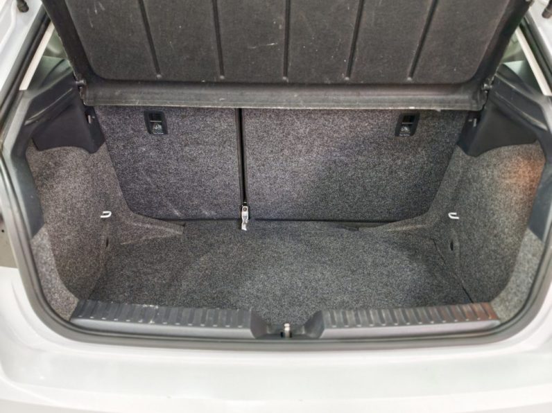 SEAT Ibiza 1.0 MPI Style completo