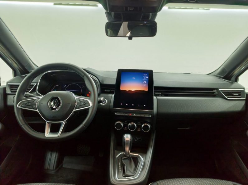 Renault Clio 1.6 E-Tech Intens completo