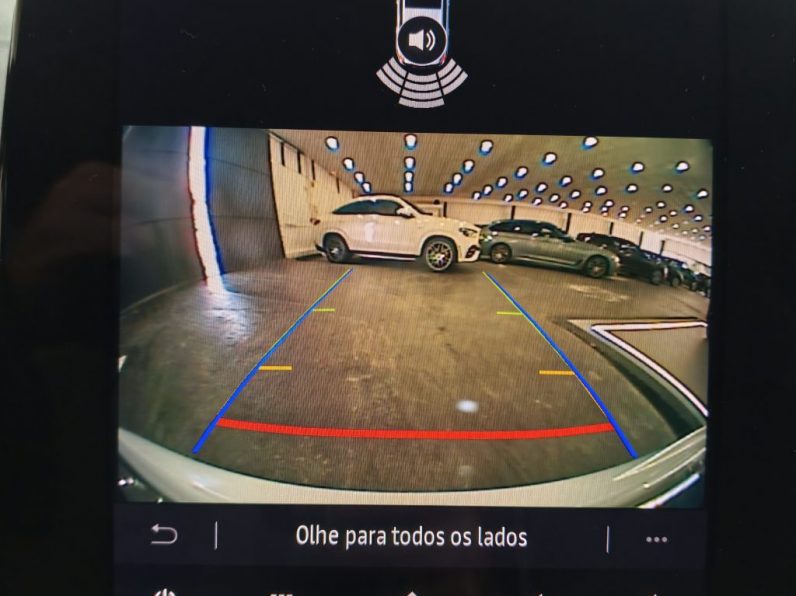 Renault Clio 1.6 E-Tech Intens completo