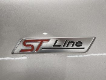 Ford Fiesta 1.0 EcoBoost ST-Line completo