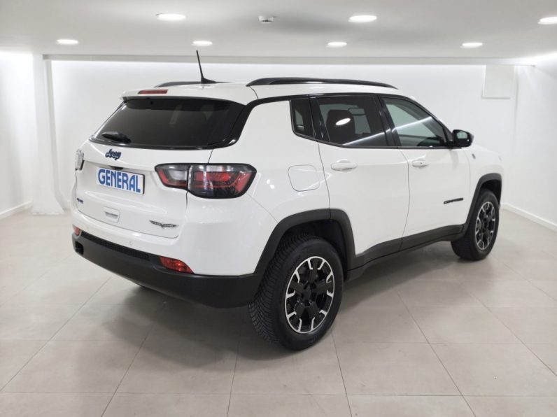 JEEP COMPASS 1.3 TG 4XE TRAILHAWK completo