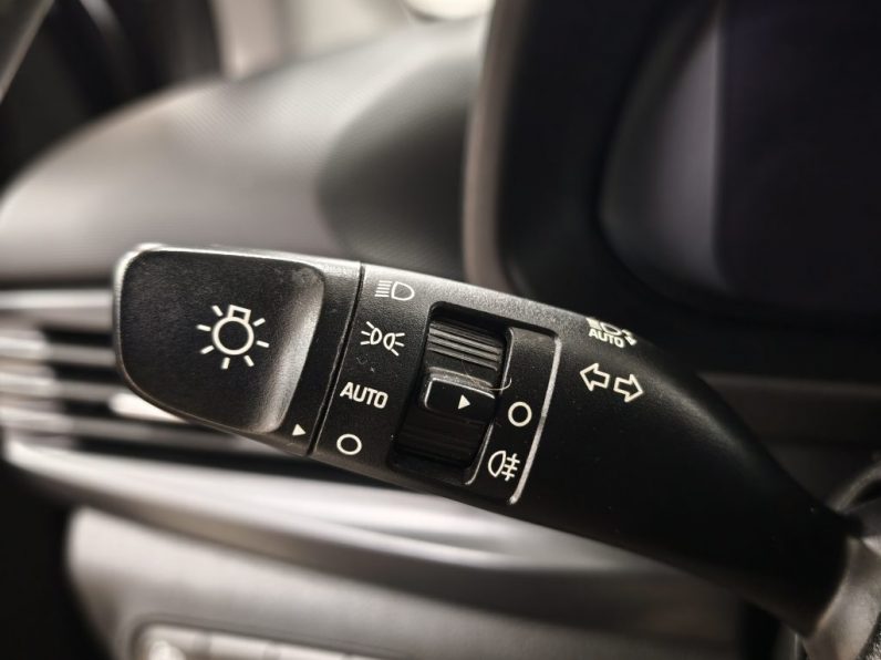 Hyundai i20 1.2 Comfort completo