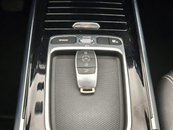 Mercedes-Benz GLA 200 Progressive completo